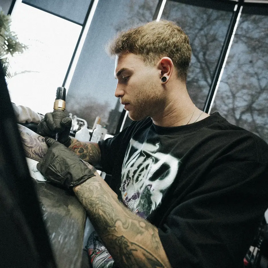 Profile image of Avecilla tattooing at Ganga Tattoo Studio